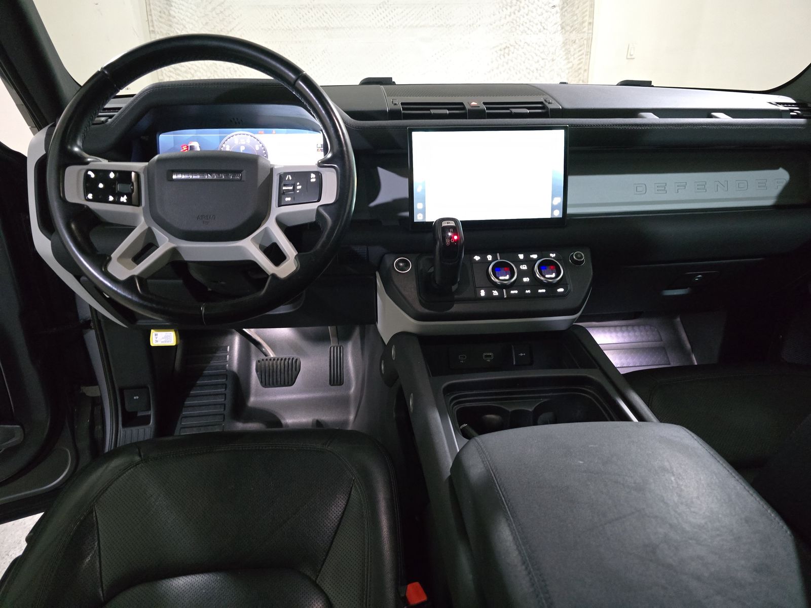 2022 Land Rover Defender 110 S AWD