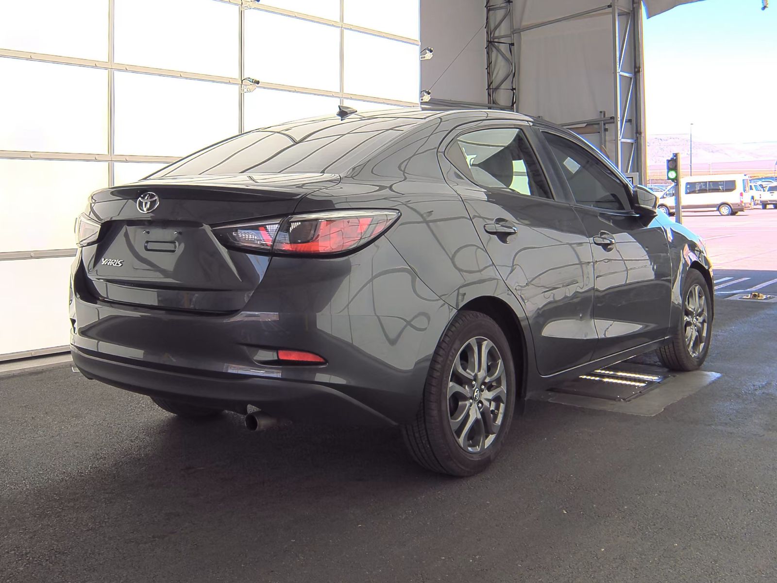 2019 Toyota Yaris LE FWD