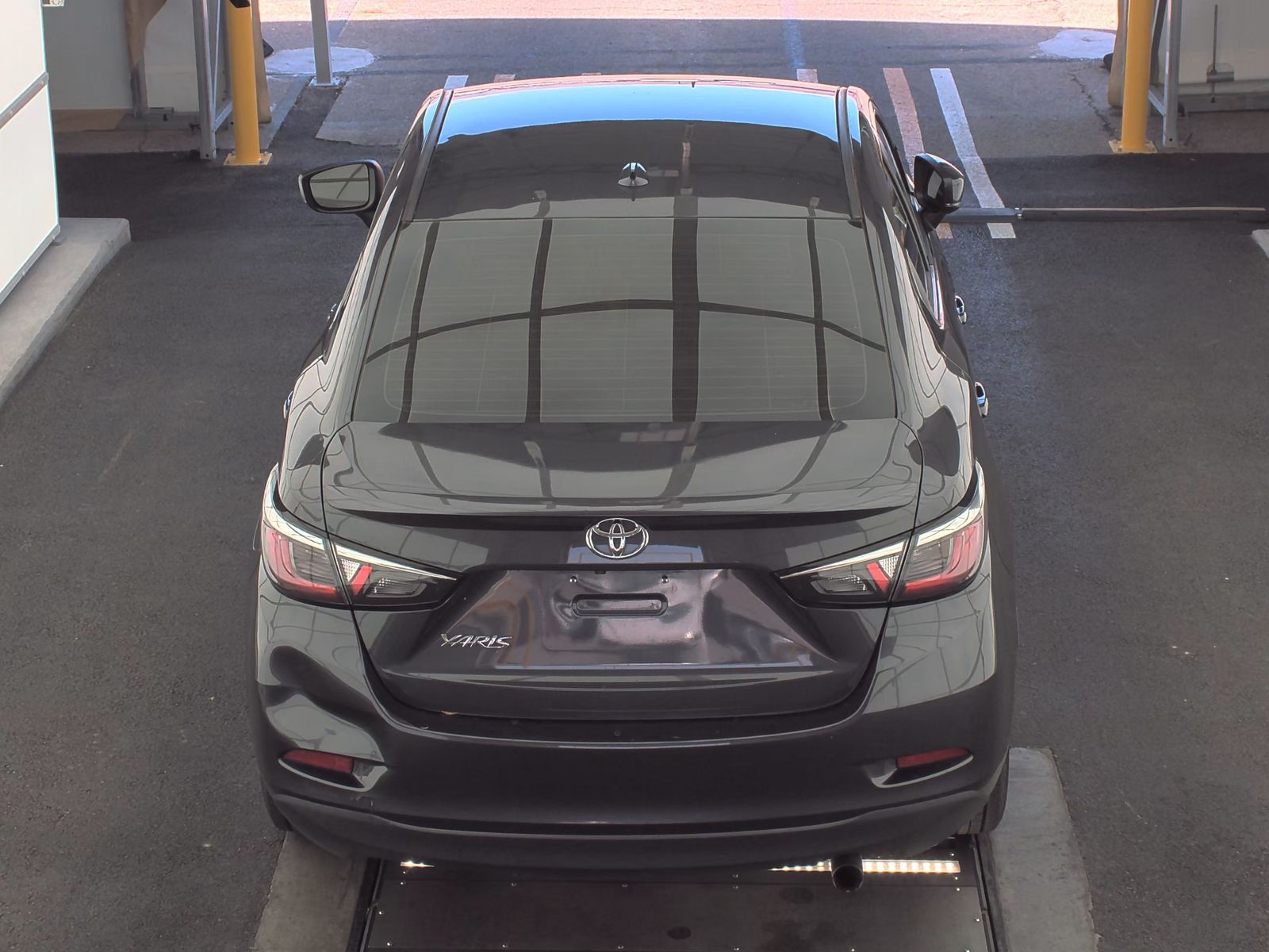 2019 Toyota Yaris LE FWD