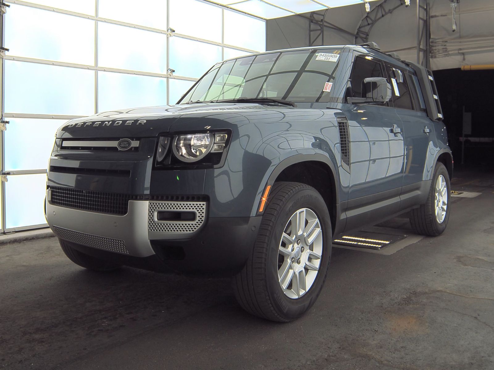 2022 Land Rover Defender 110 S AWD