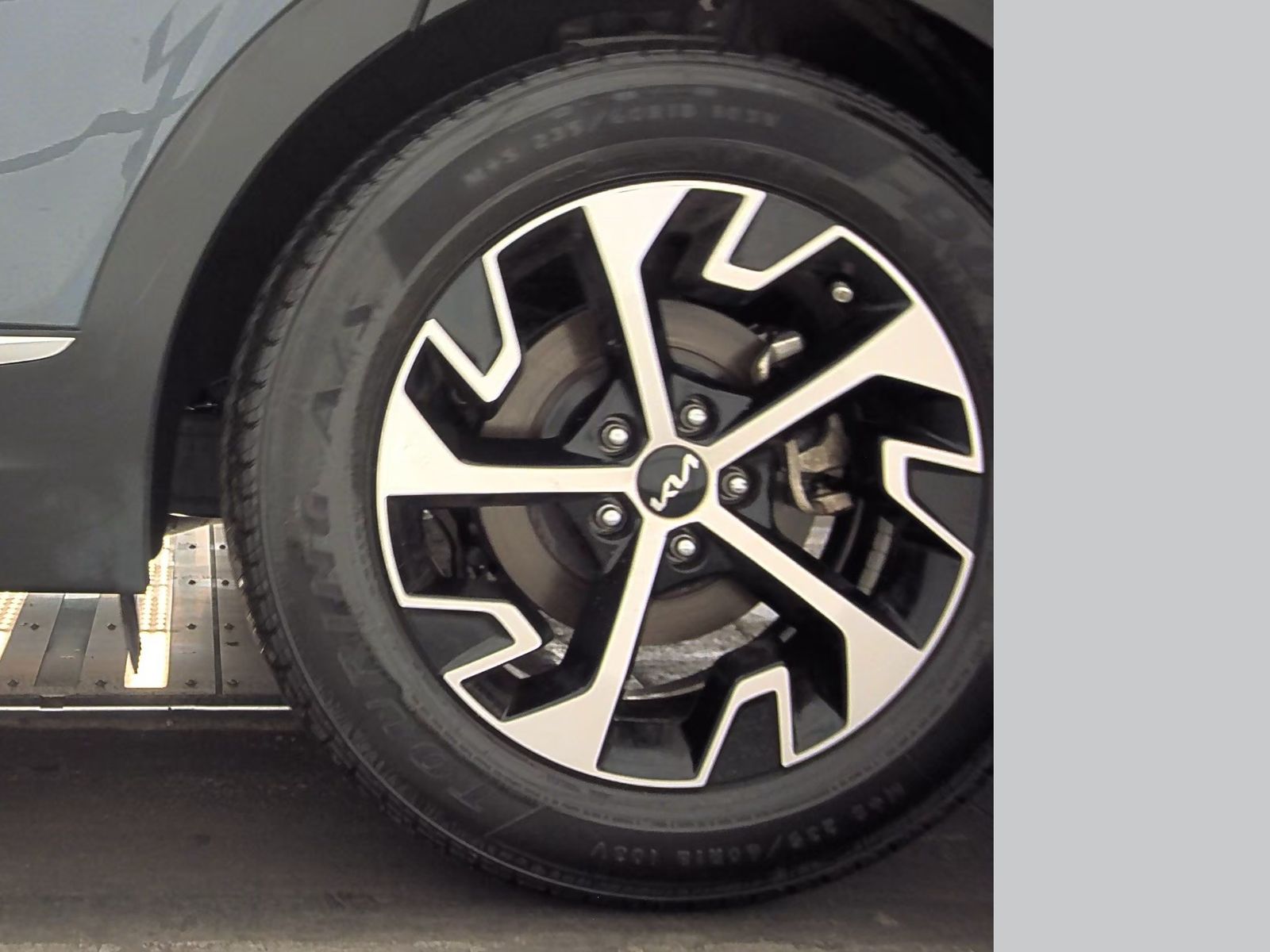 2023 Kia Sportage EX FWD