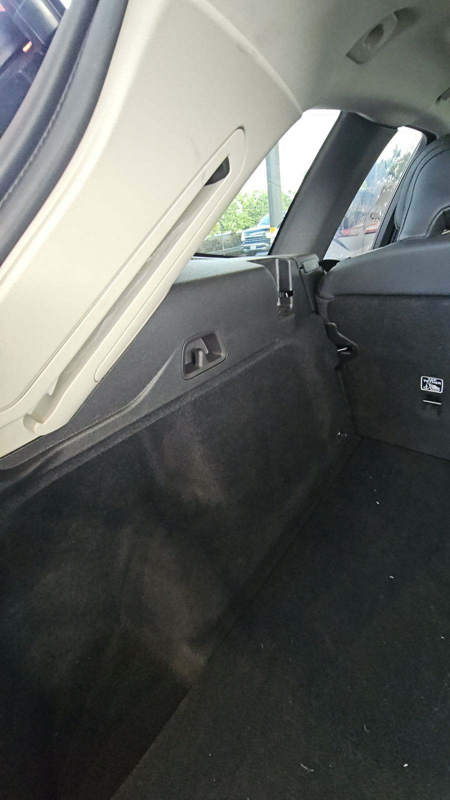 2025 Volvo XC60 B5 Plus AWD