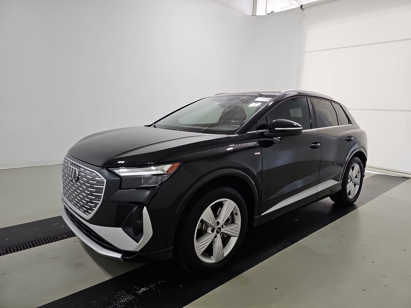 2024 Audi Q4 e-tron Premium Plus 55