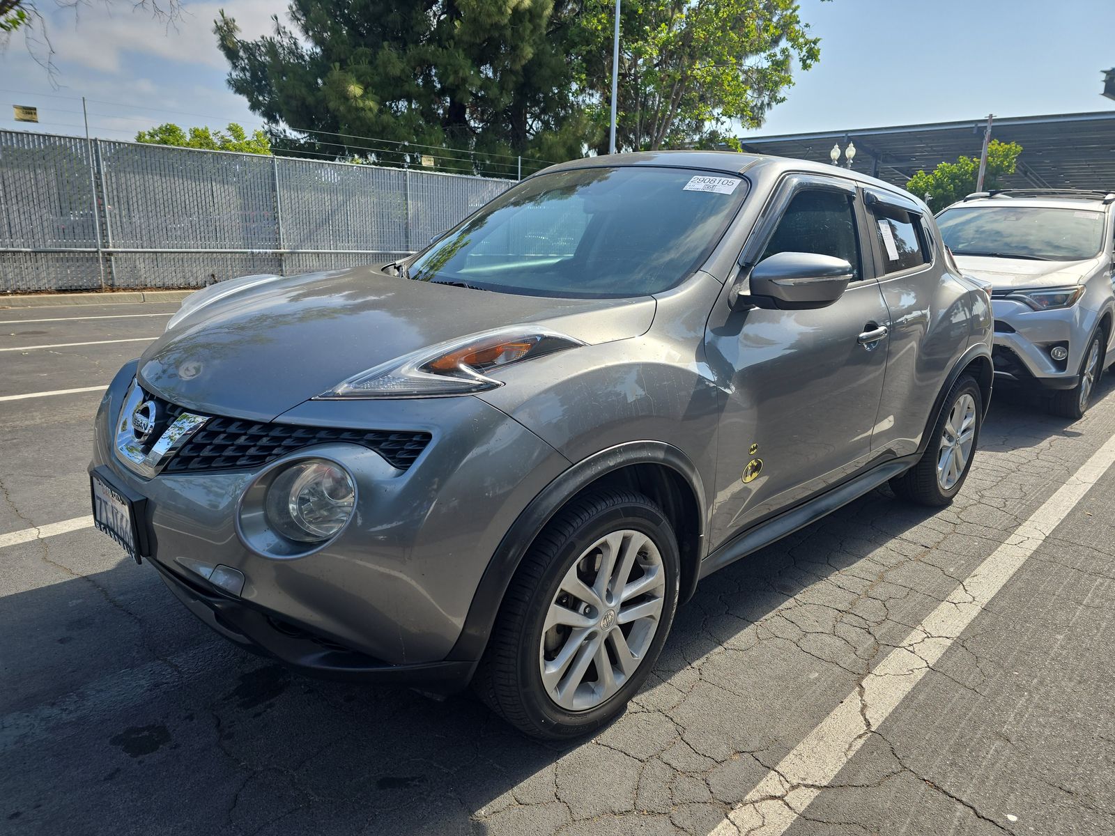 2016 Nissan JUKE S FWD