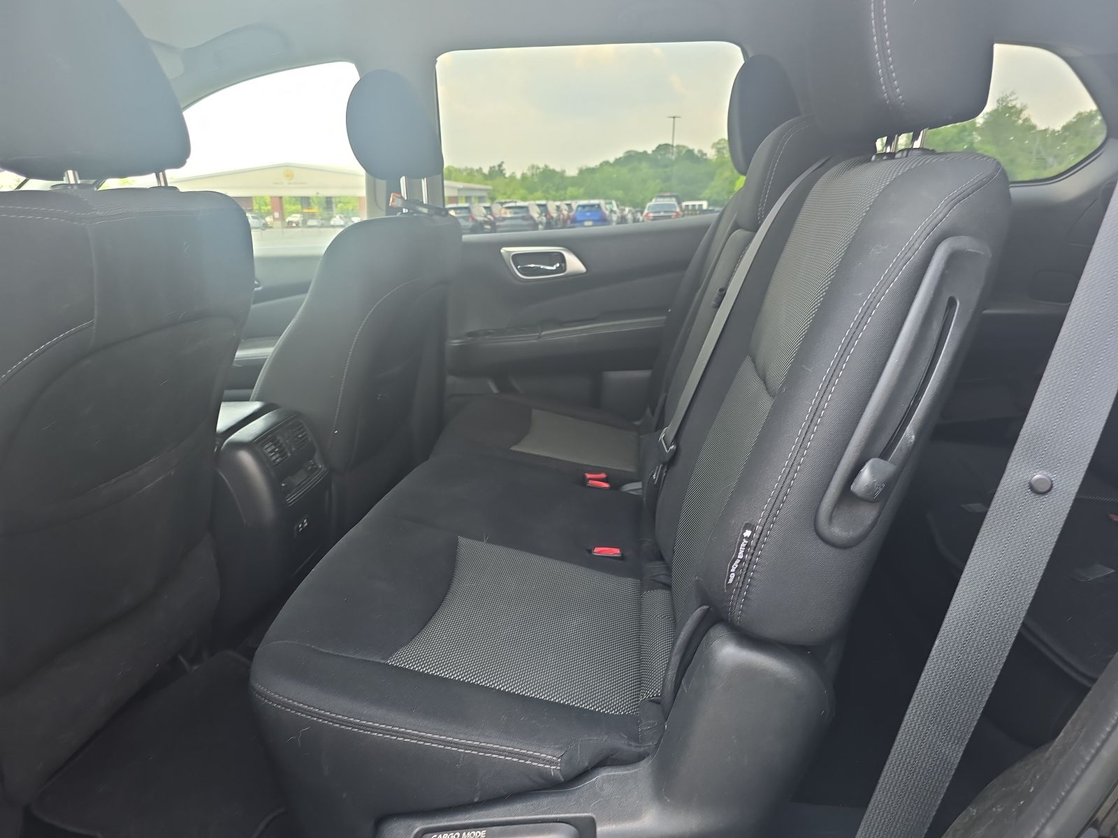 2019 Nissan Pathfinder S AWD