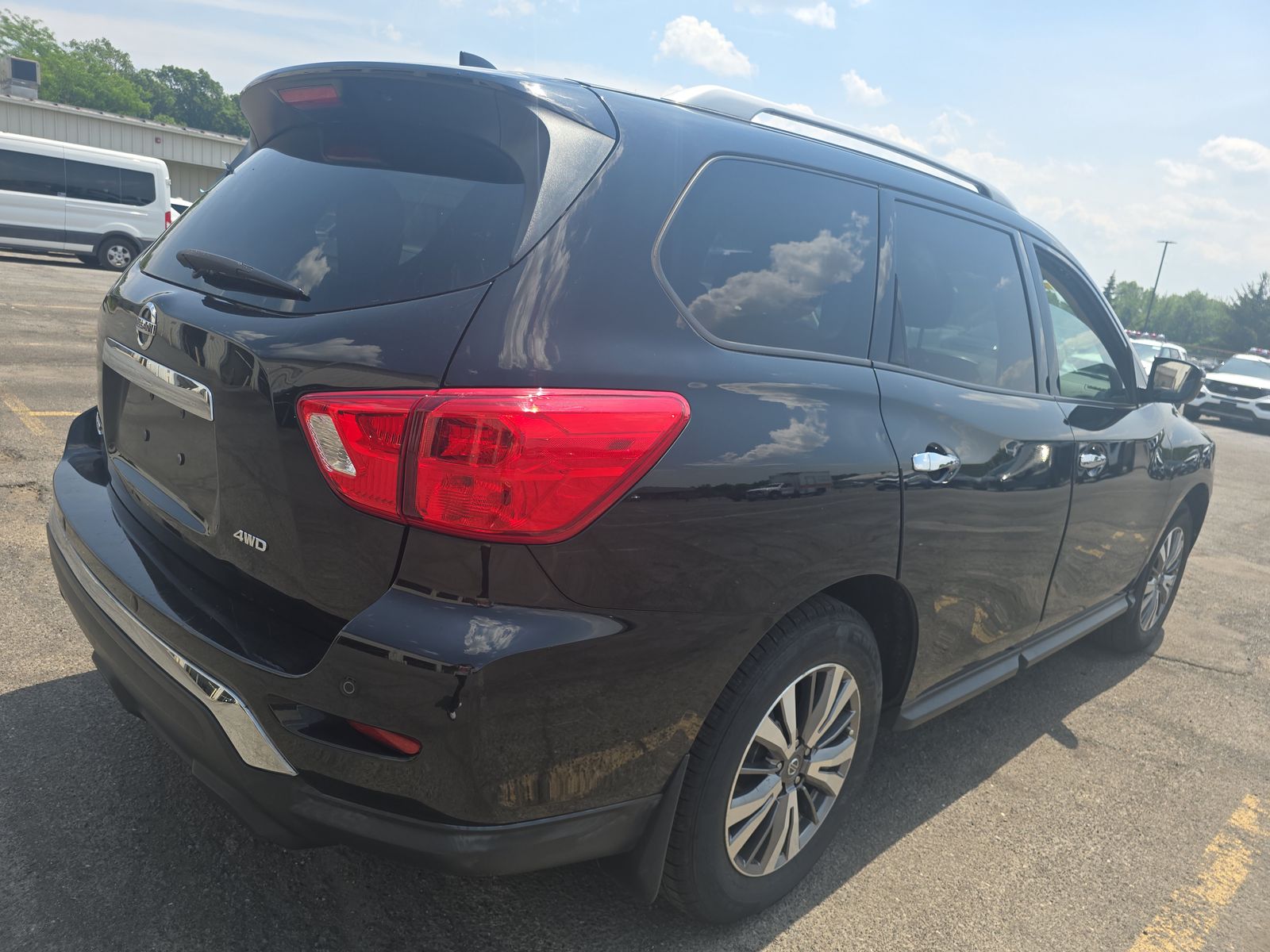 2019 Nissan Pathfinder S AWD