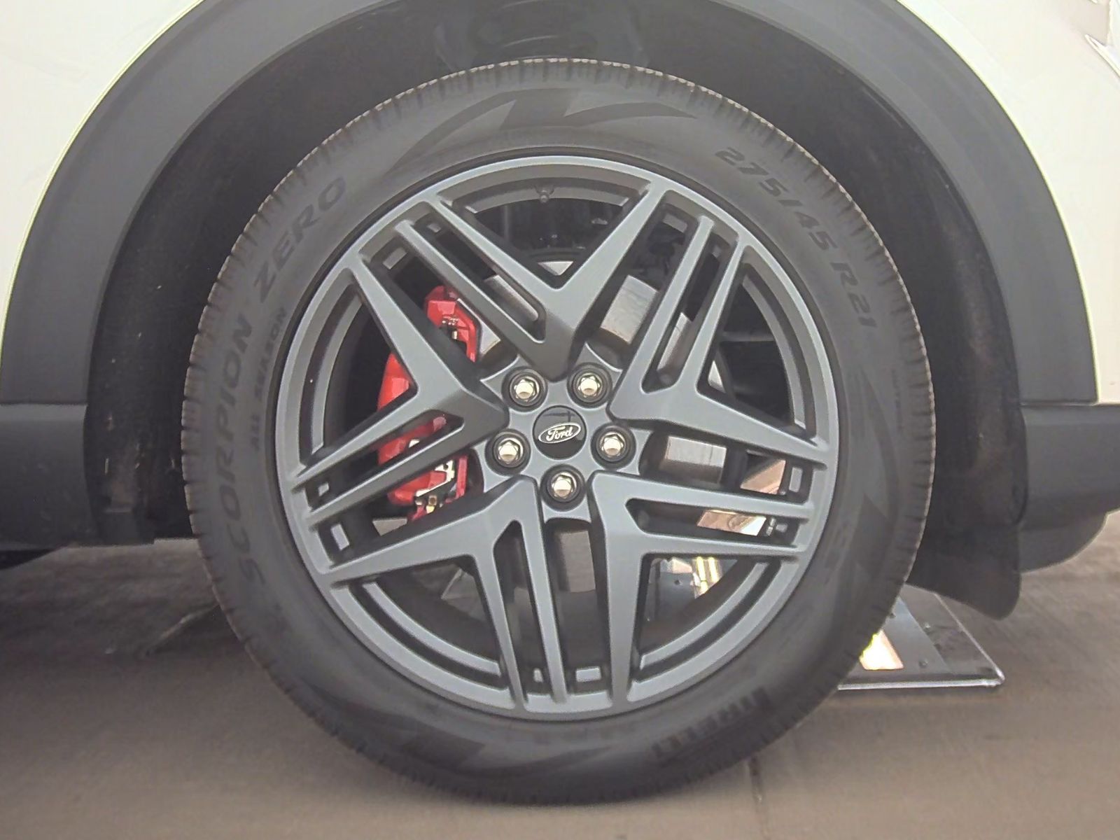 2025 Ford Explorer ST AWD