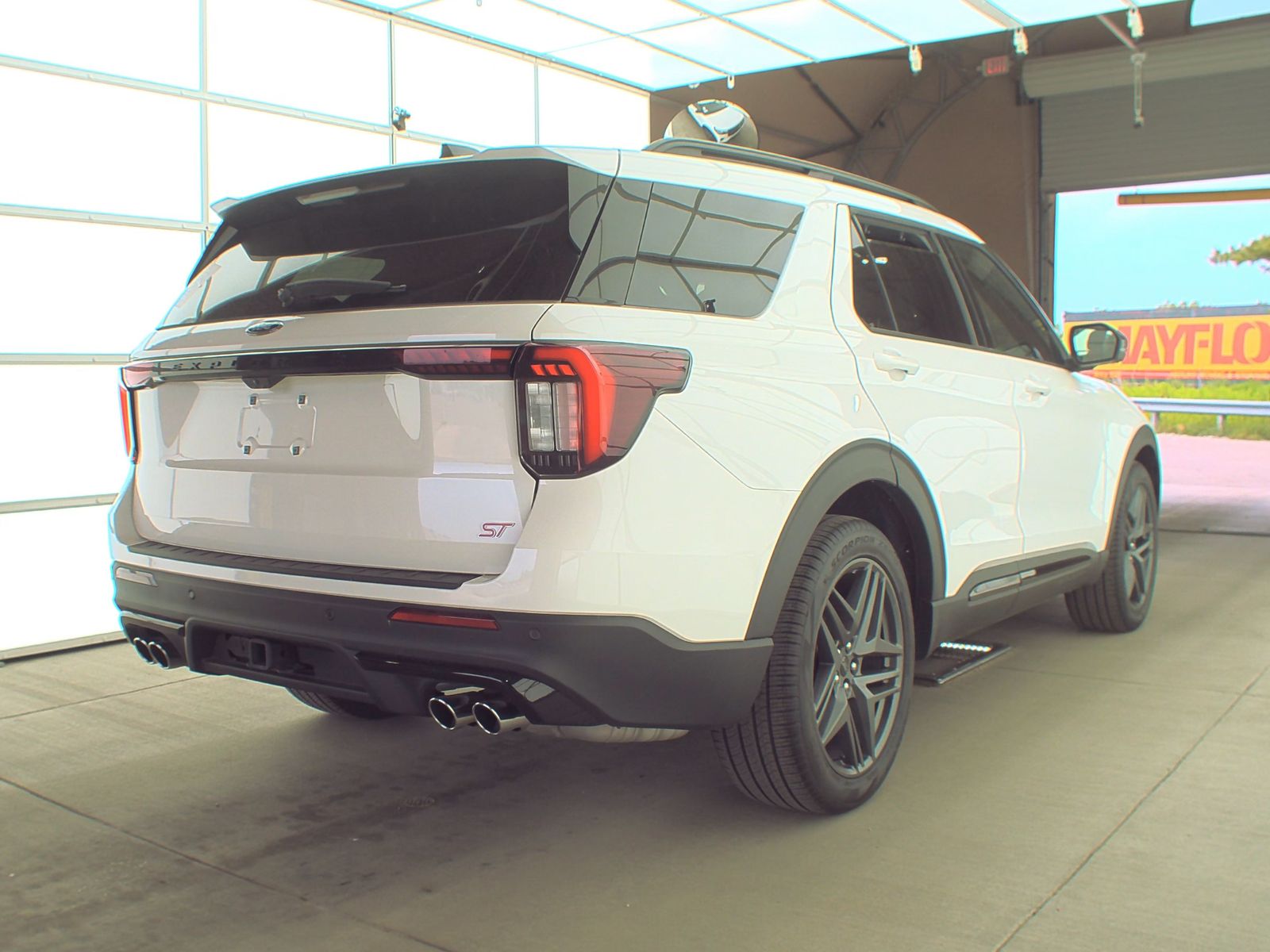 2025 Ford Explorer ST AWD