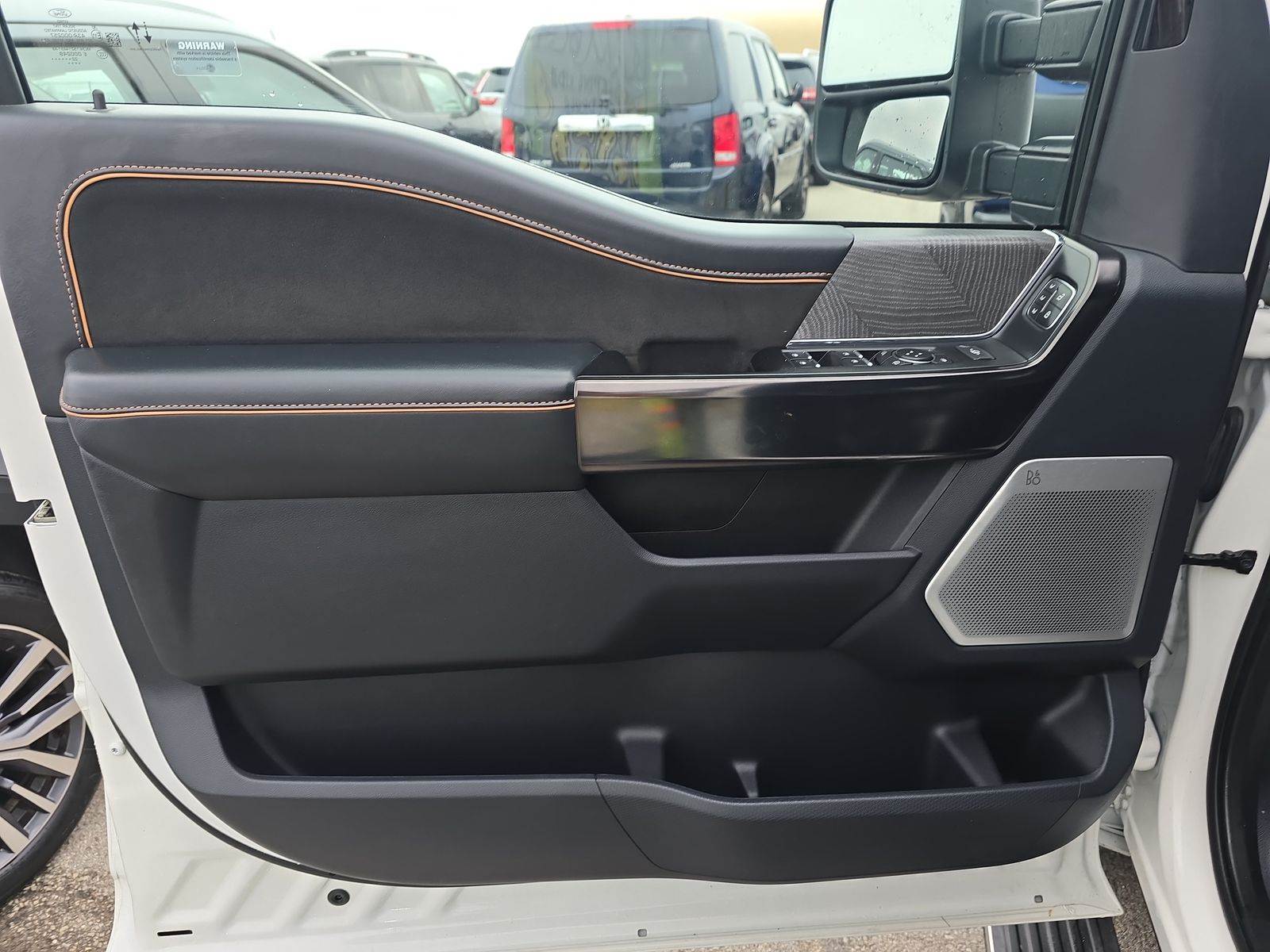 2022 Ford F-150 Hybrid Platinum AWD