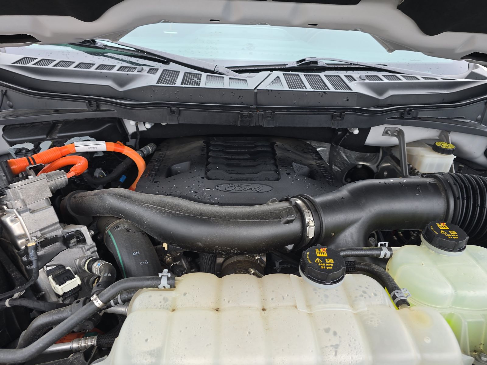 2022 Ford F-150 Hybrid Platinum AWD