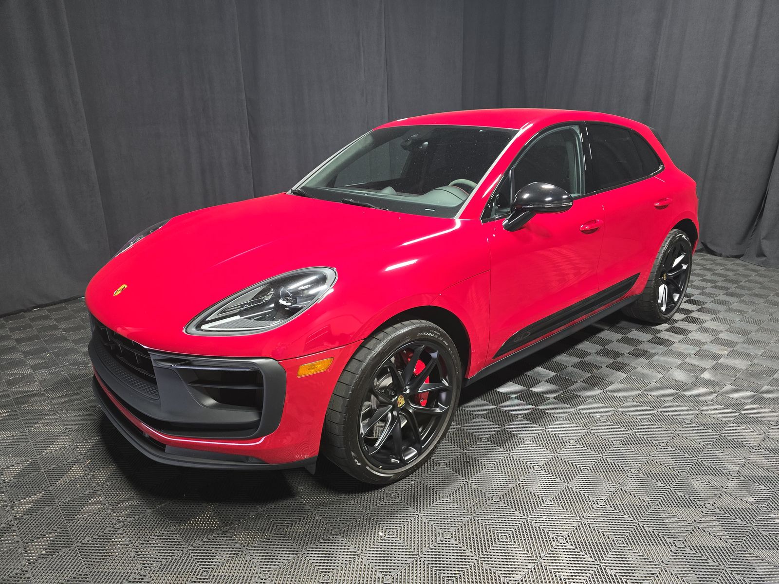 2023 Porsche Macan GTS