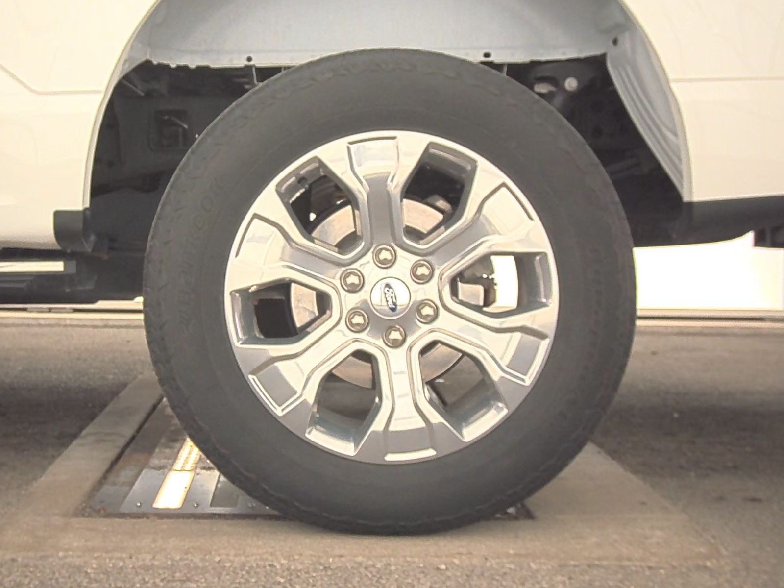 2022 Ford F-150 Hybrid Platinum AWD