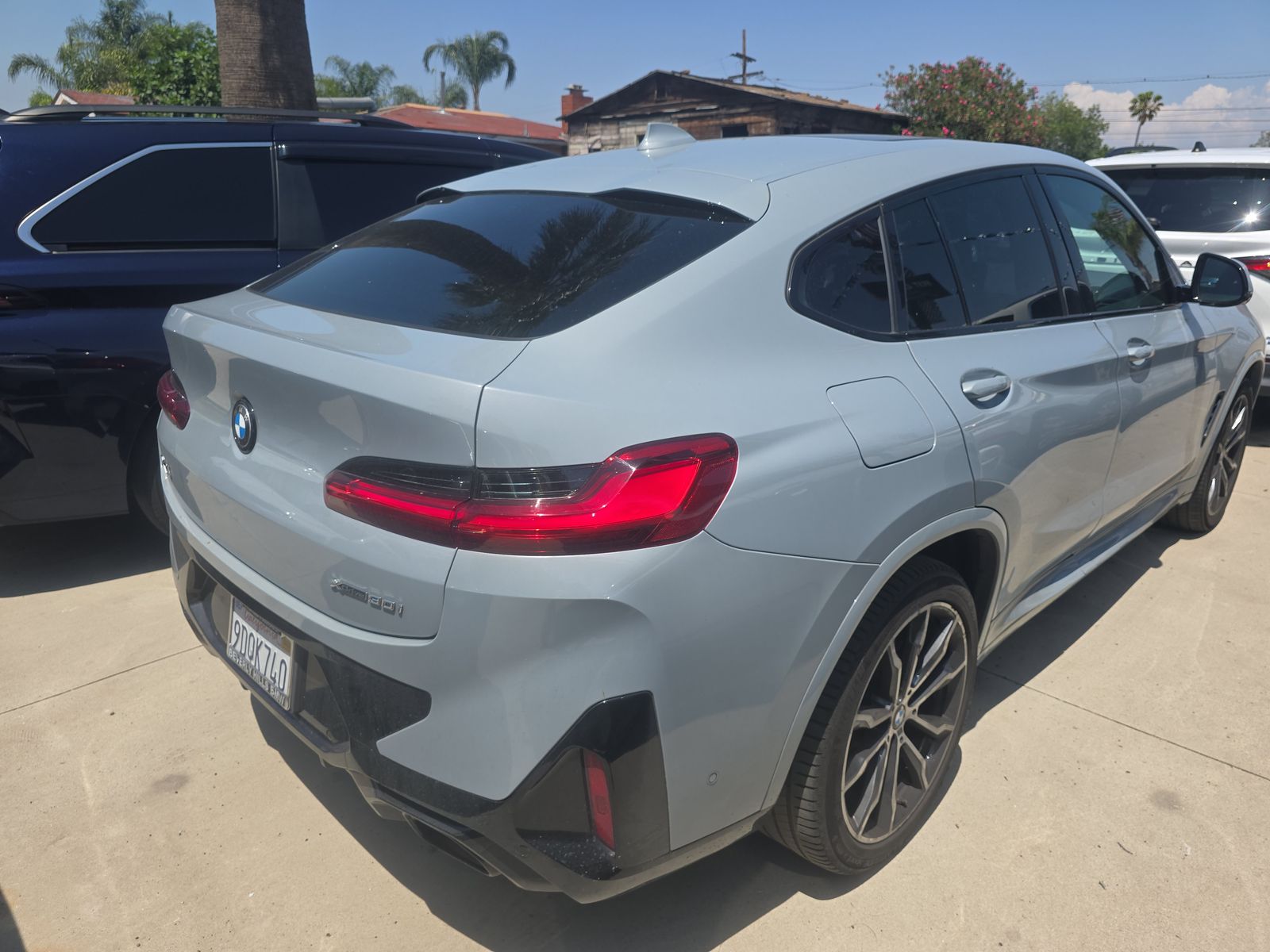 2023 BMW X4 xDrive30i AWD