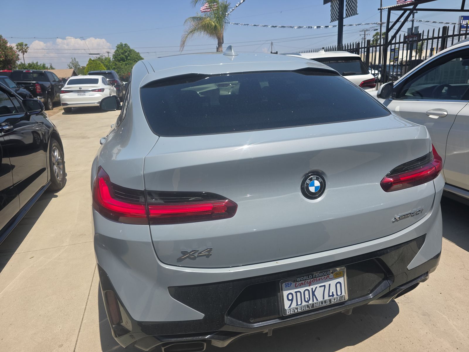 2023 BMW X4 xDrive30i AWD