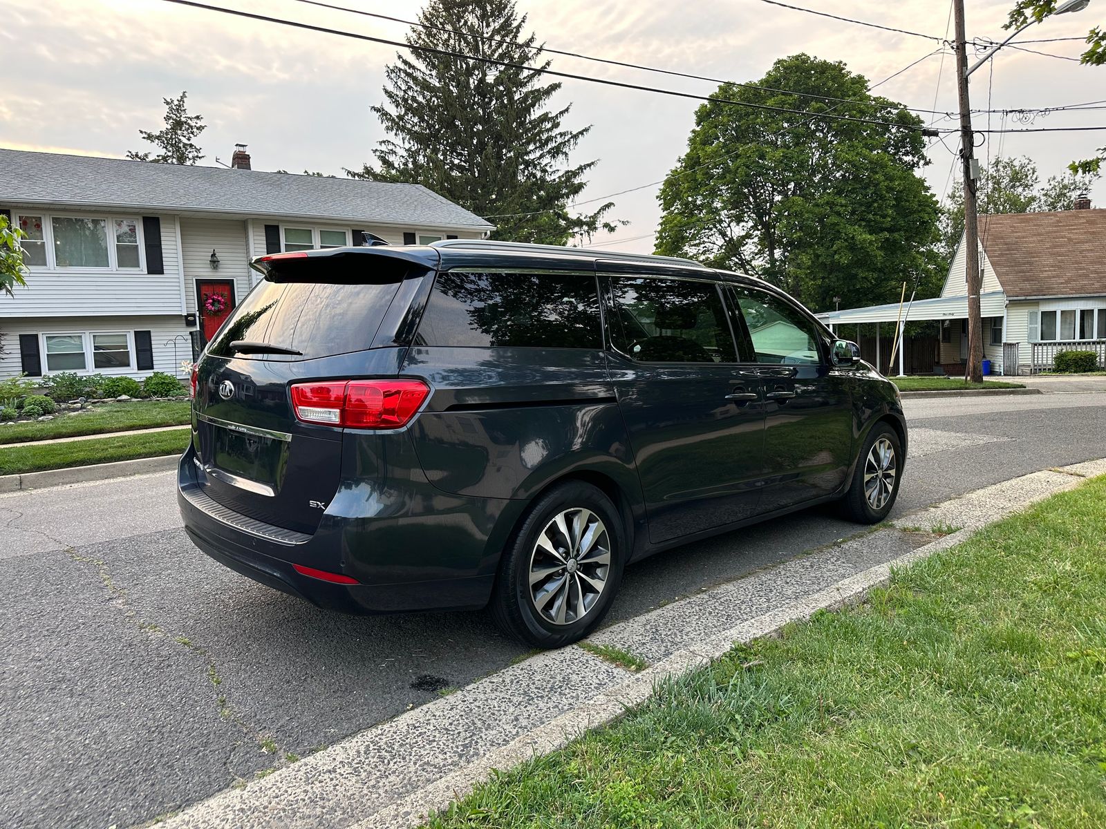 2016 Kia Sedona SX FWD