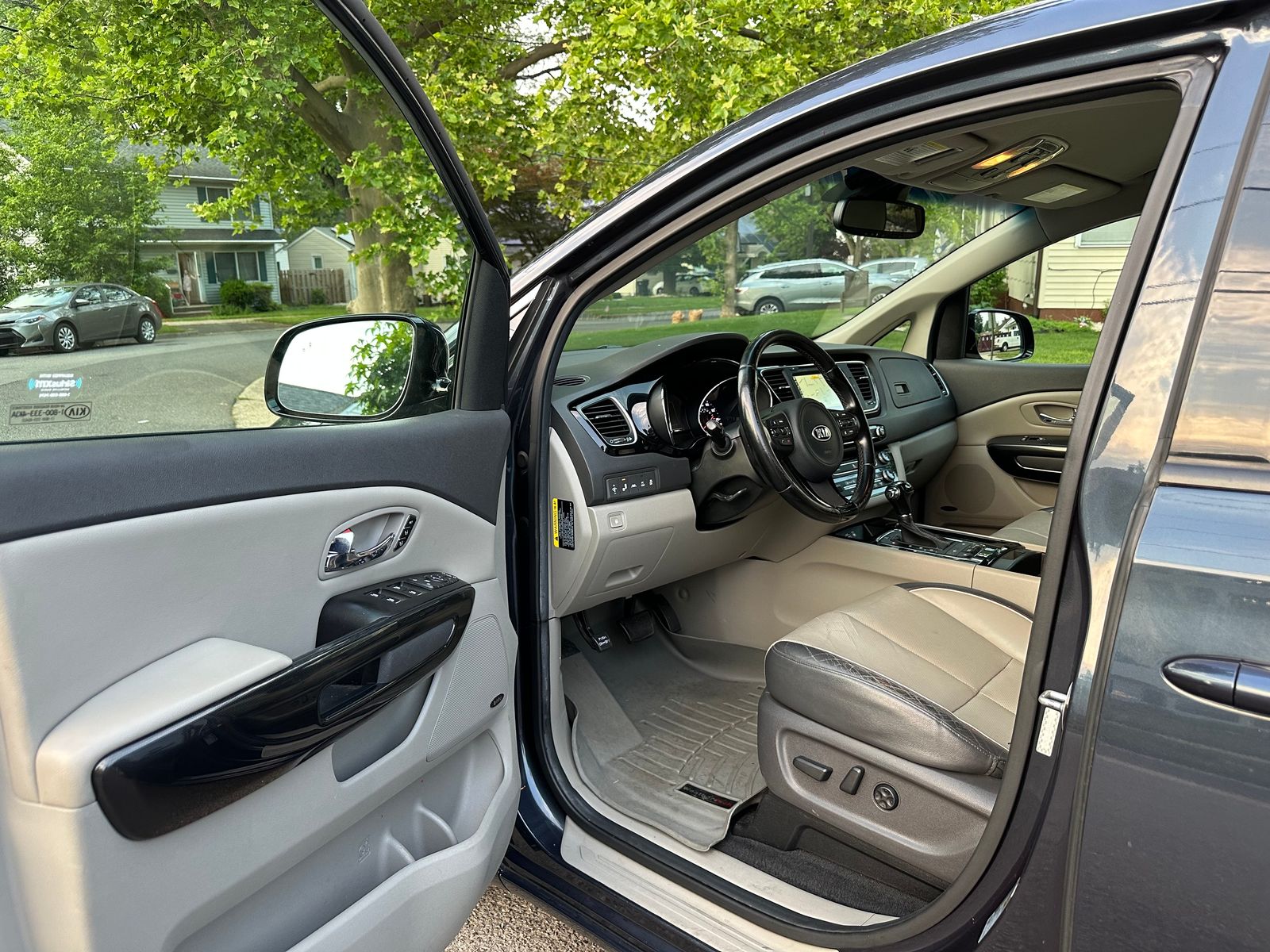 2016 Kia Sedona SX FWD