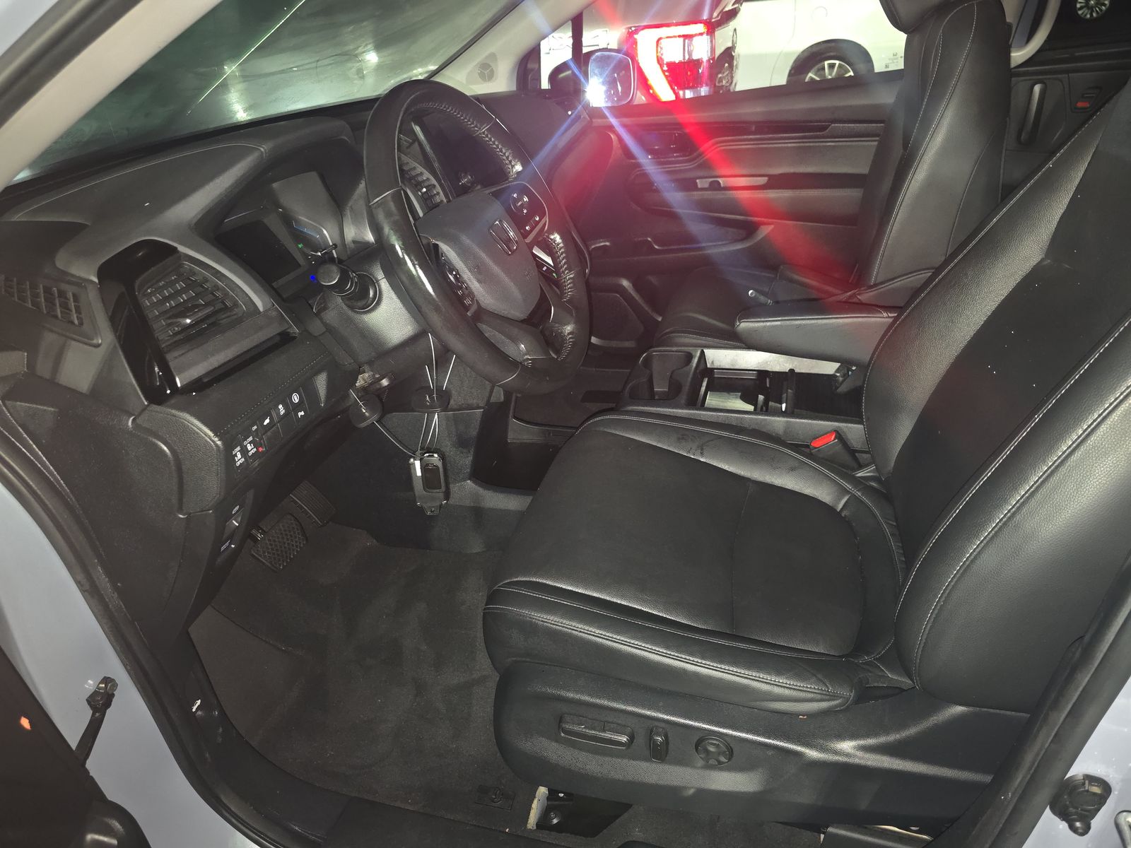 2024 Honda Odyssey Touring FWD