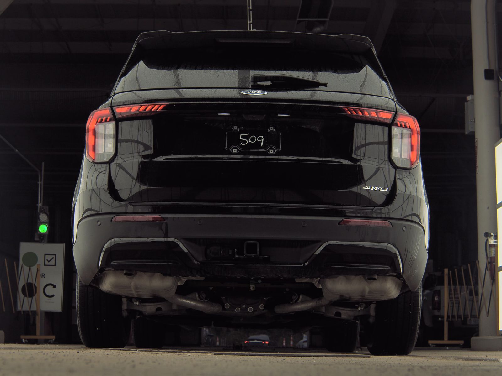 2025 Ford Explorer ST-Line AWD