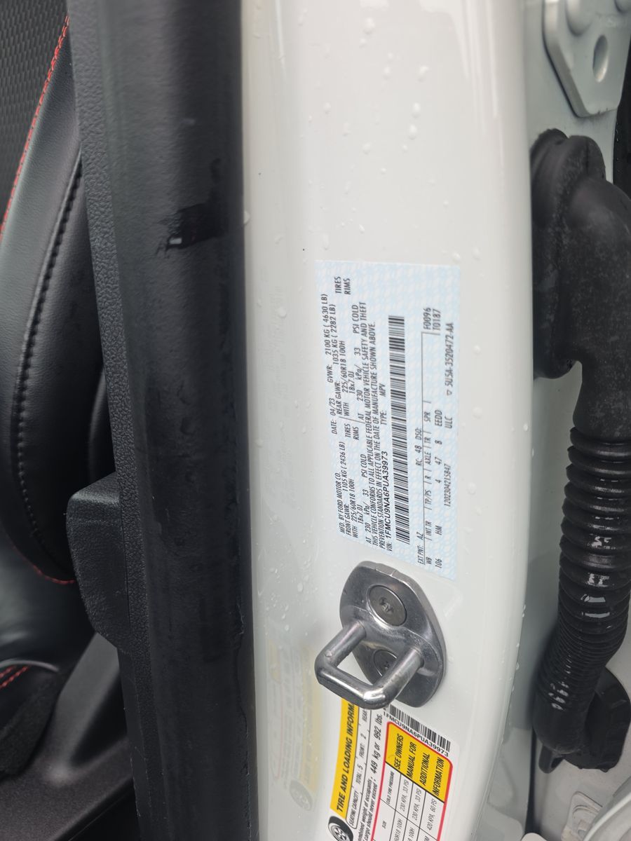 2023 Ford Escape ST-Line Select AWD