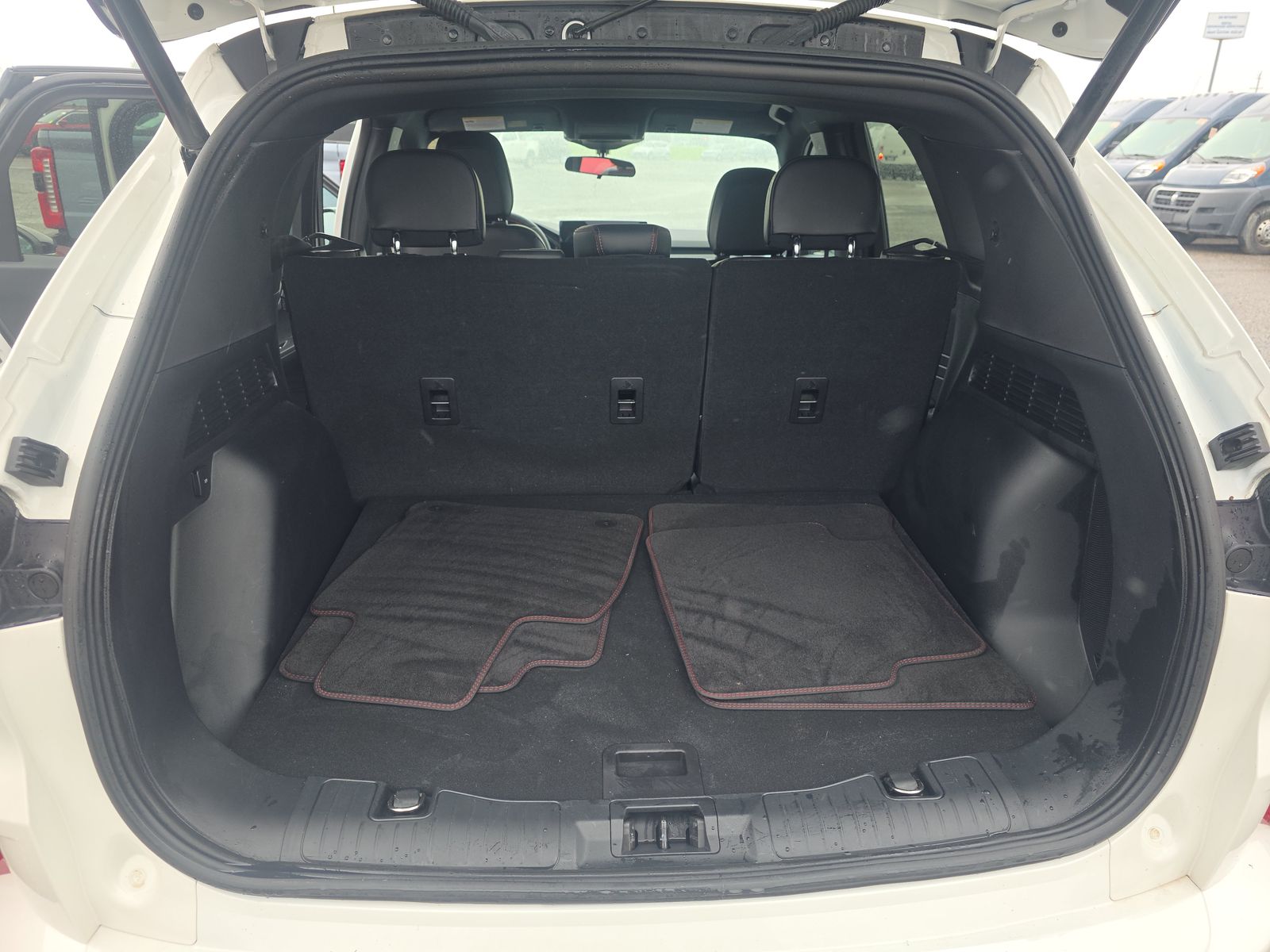 2023 Ford Escape ST-Line Select AWD