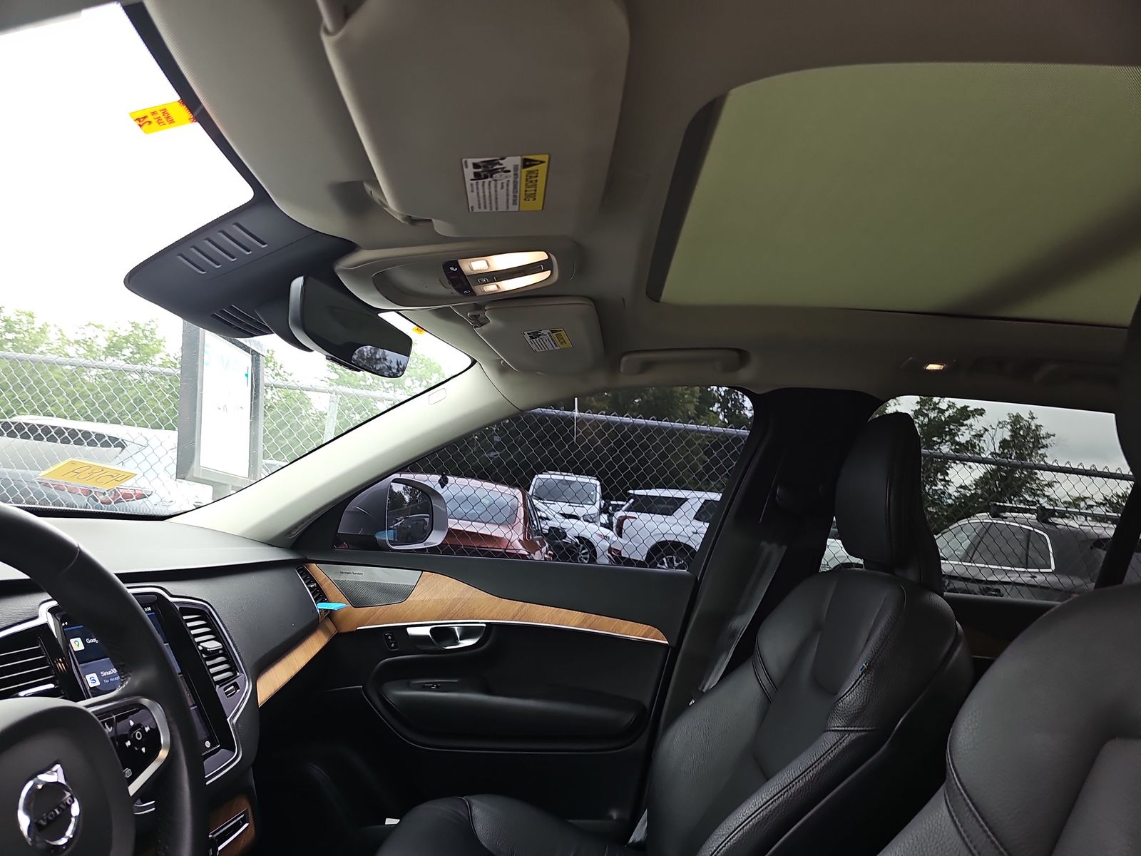 2023 Volvo XC90 B6 Plus AWD