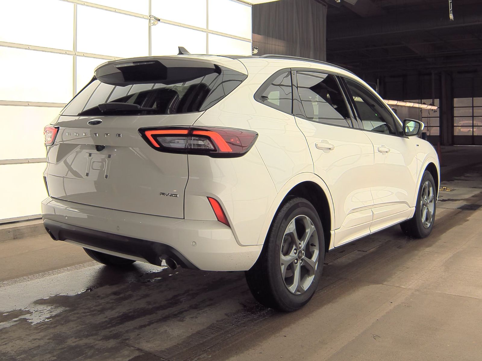2023 Ford Escape ST-Line Select AWD