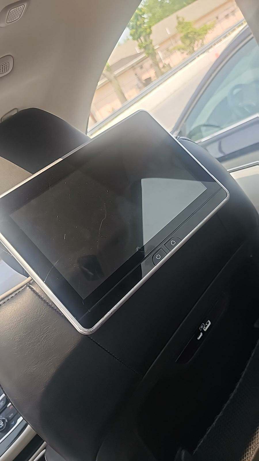 2022 Chrysler Pacifica Limited AWD