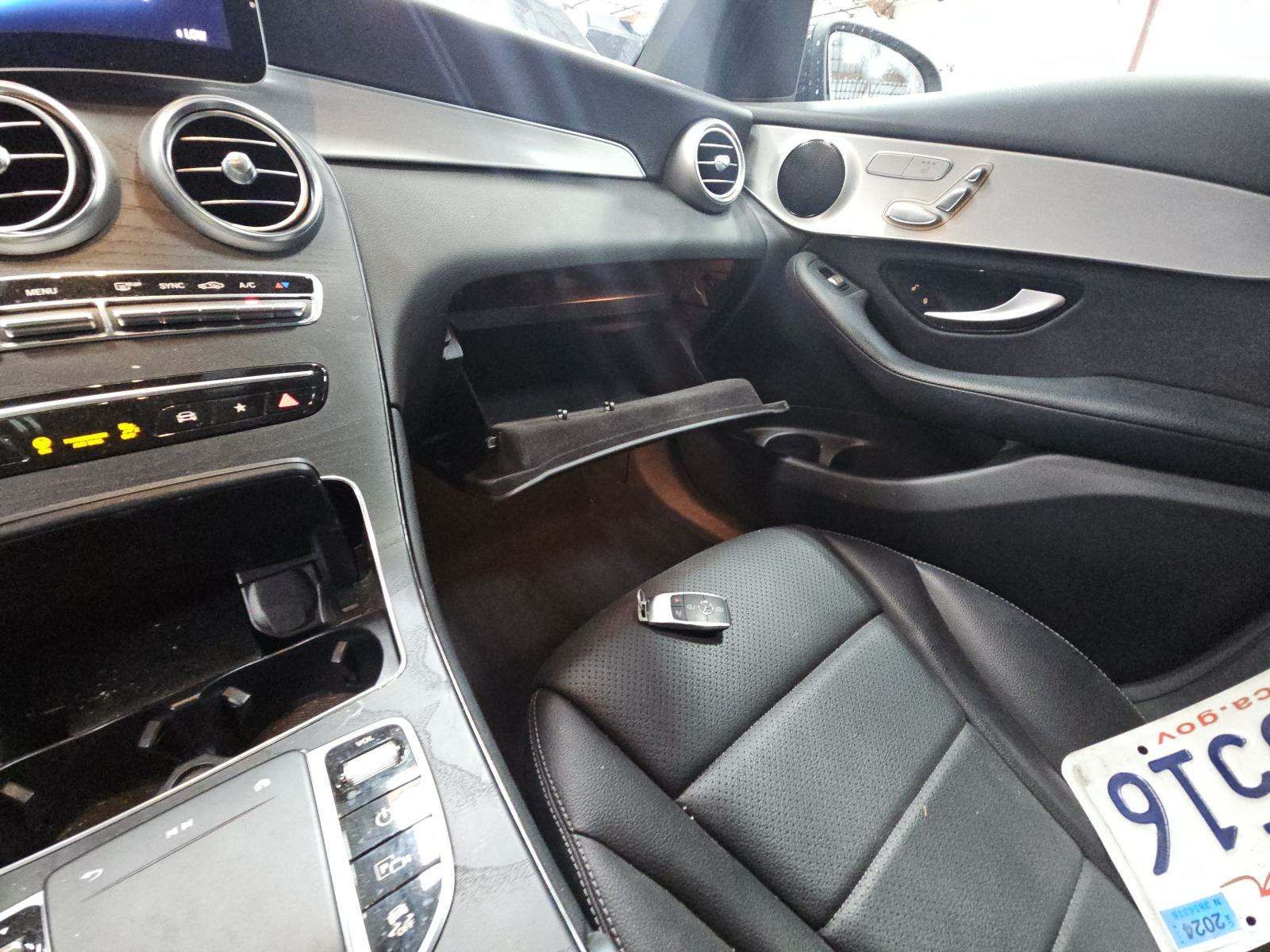 2022 Mercedes-Benz GLC GLC 300 RWD