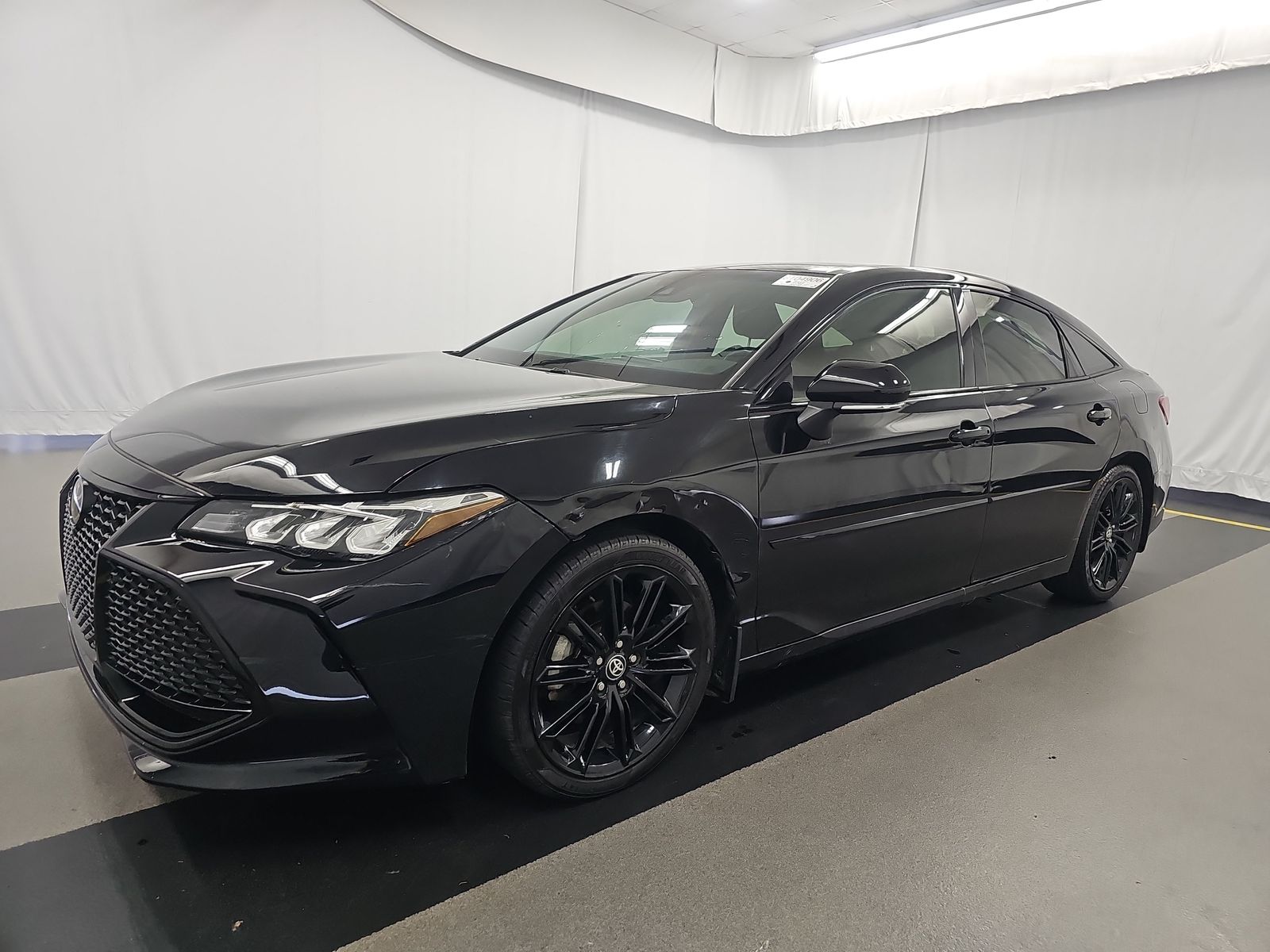 2021 Toyota Avalon XSE Nightshade FWD