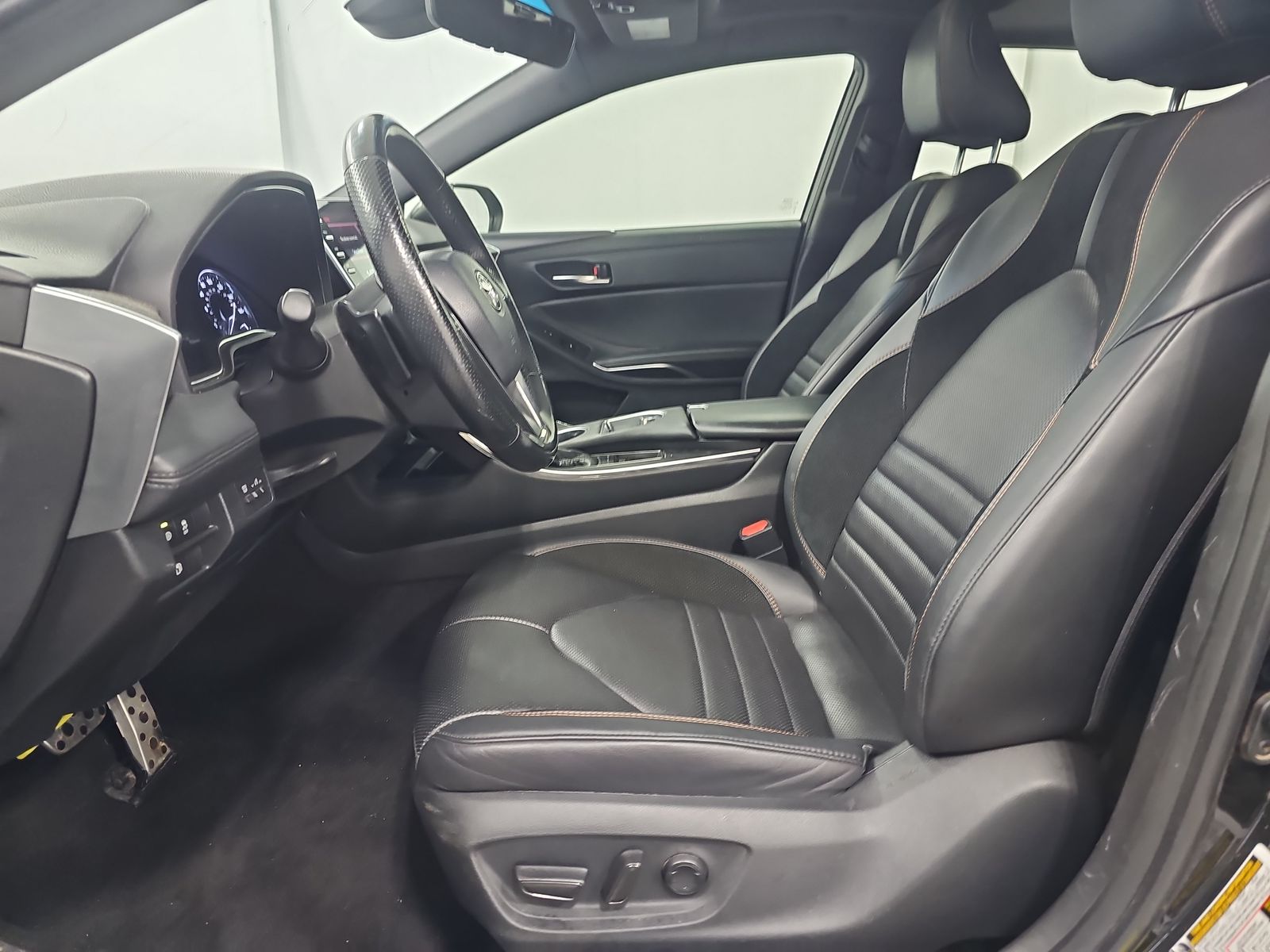2021 Toyota Avalon XSE Nightshade FWD