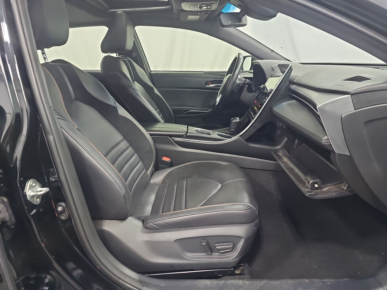 2021 Toyota Avalon XSE Nightshade FWD