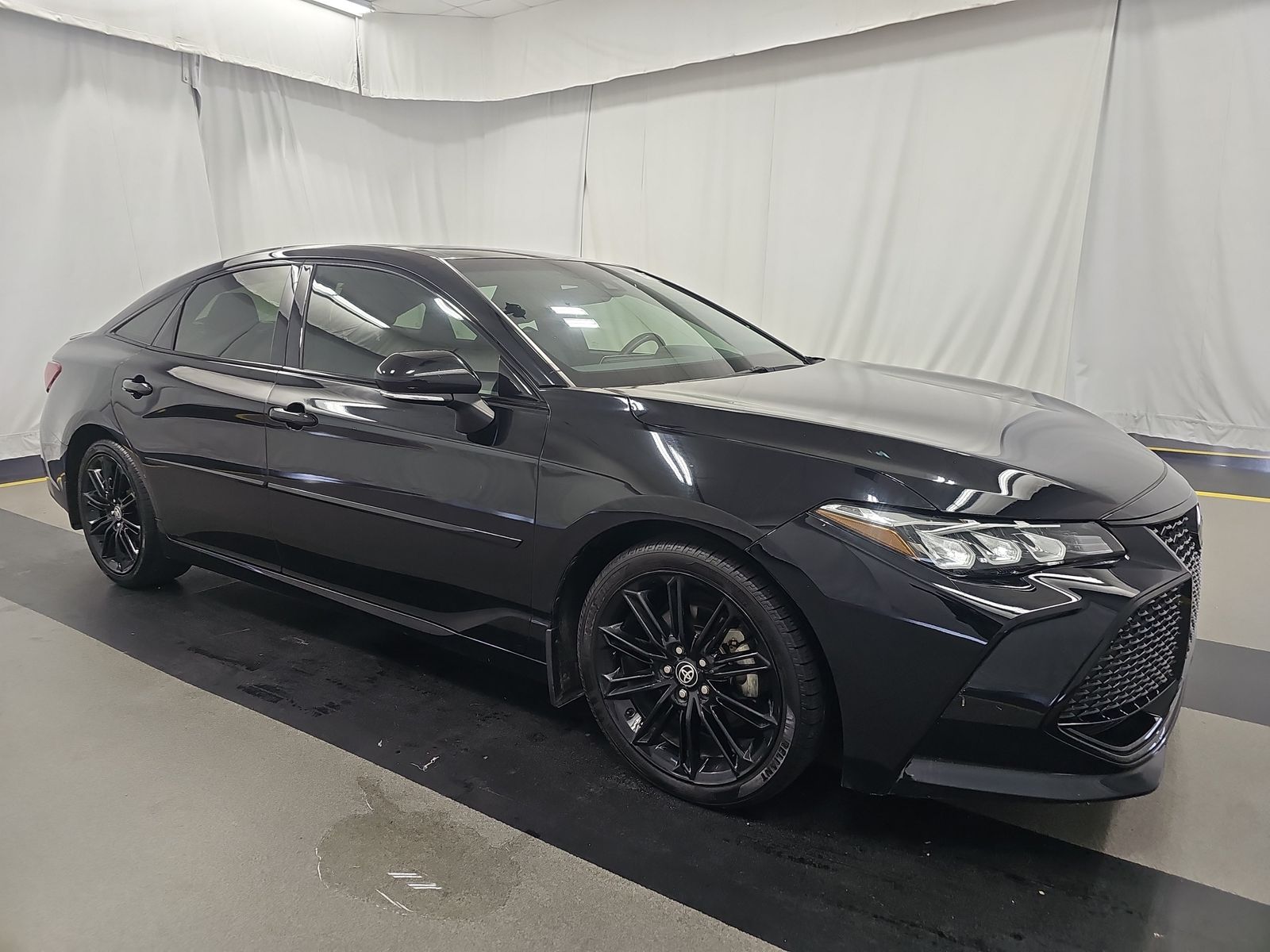 2021 Toyota Avalon XSE Nightshade FWD