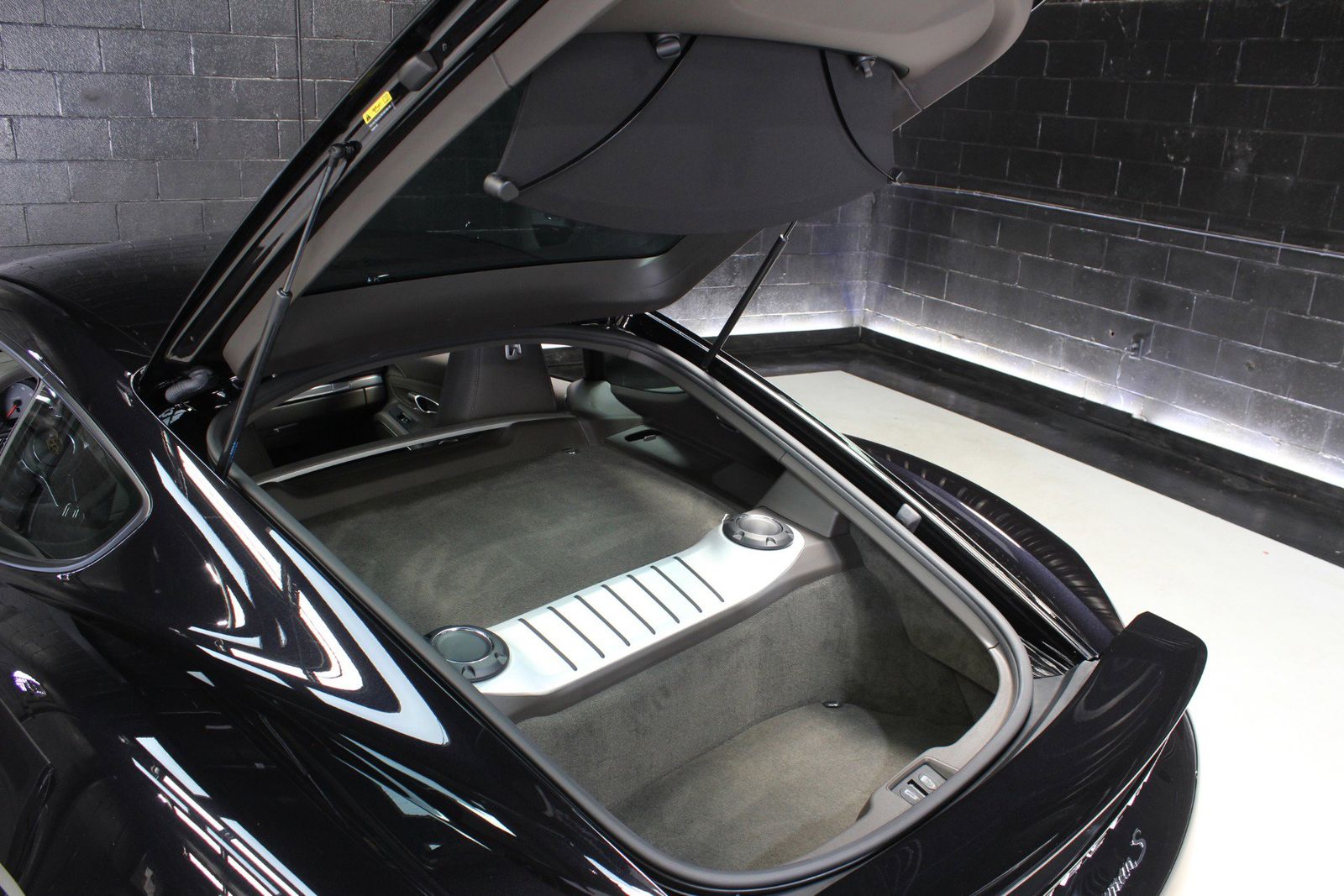 2022 Porsche 718 Cayman S RWD