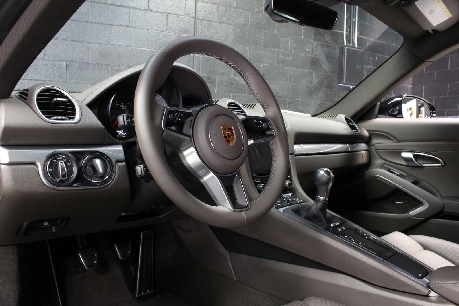 2022 Porsche 718 Cayman S RWD