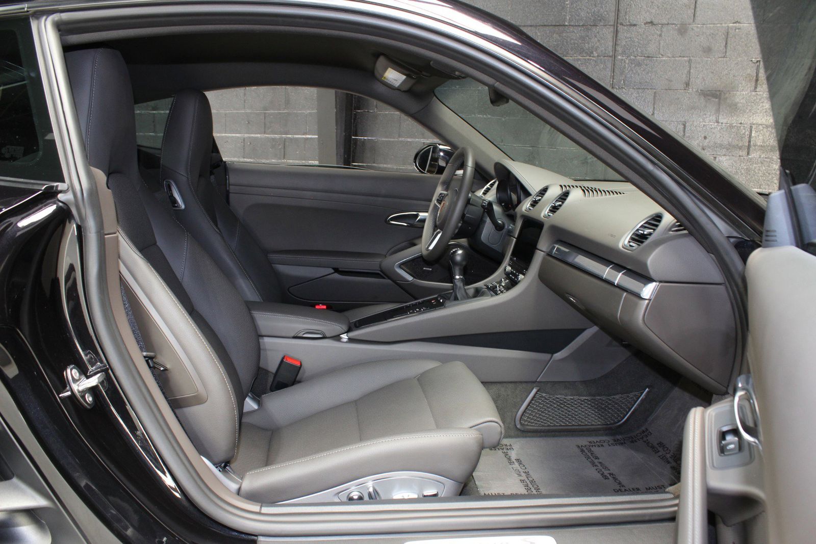 2022 Porsche 718 Cayman S RWD