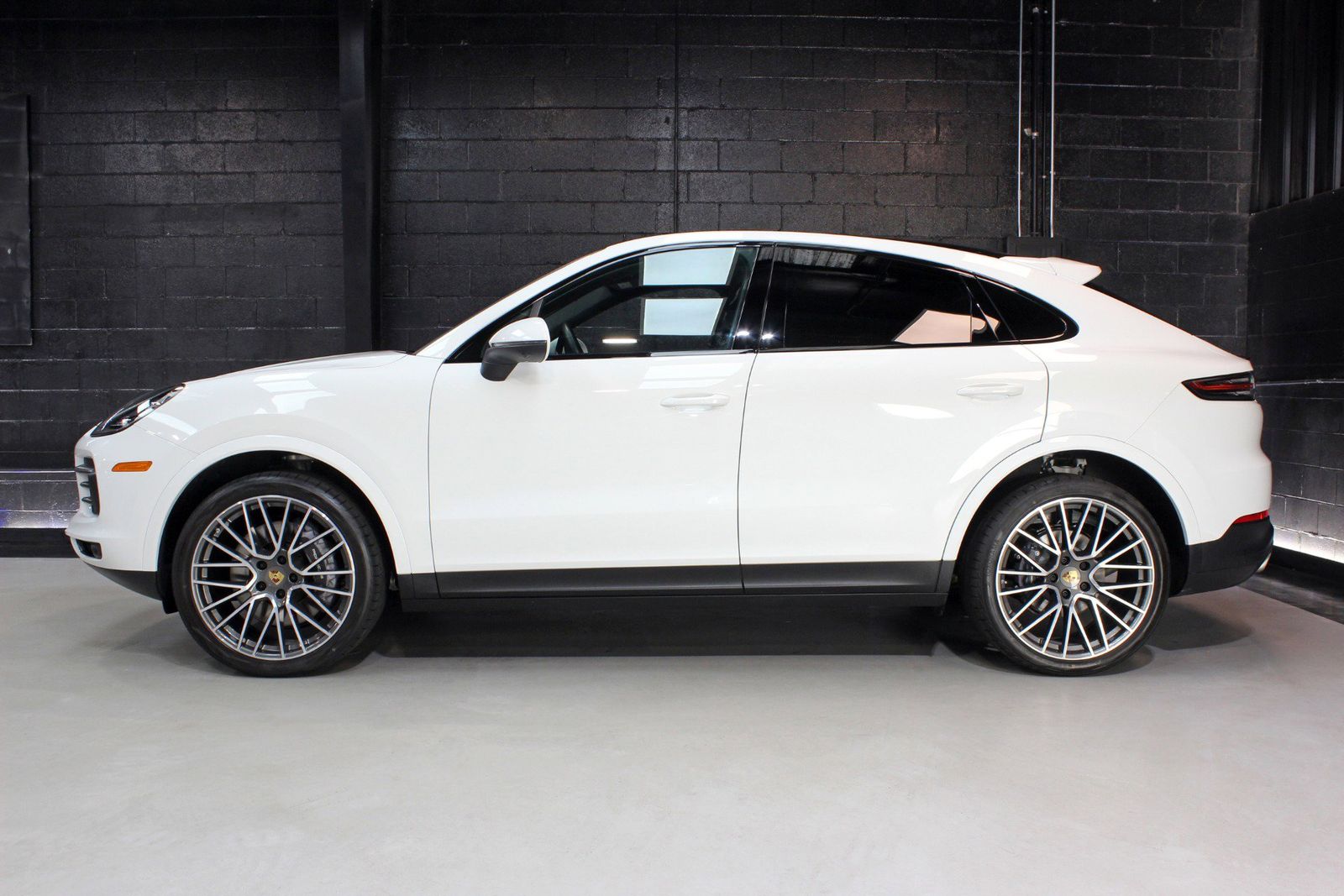 2022 Porsche Cayenne Base AWD