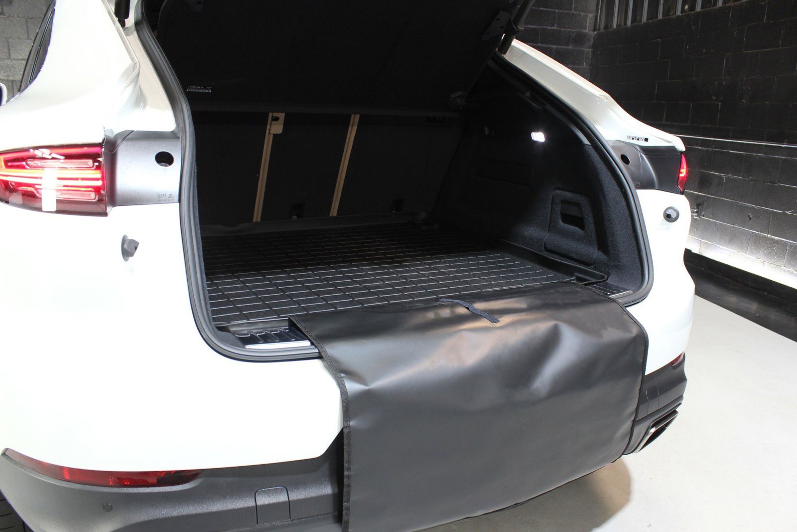 2022 Porsche Cayenne Base AWD