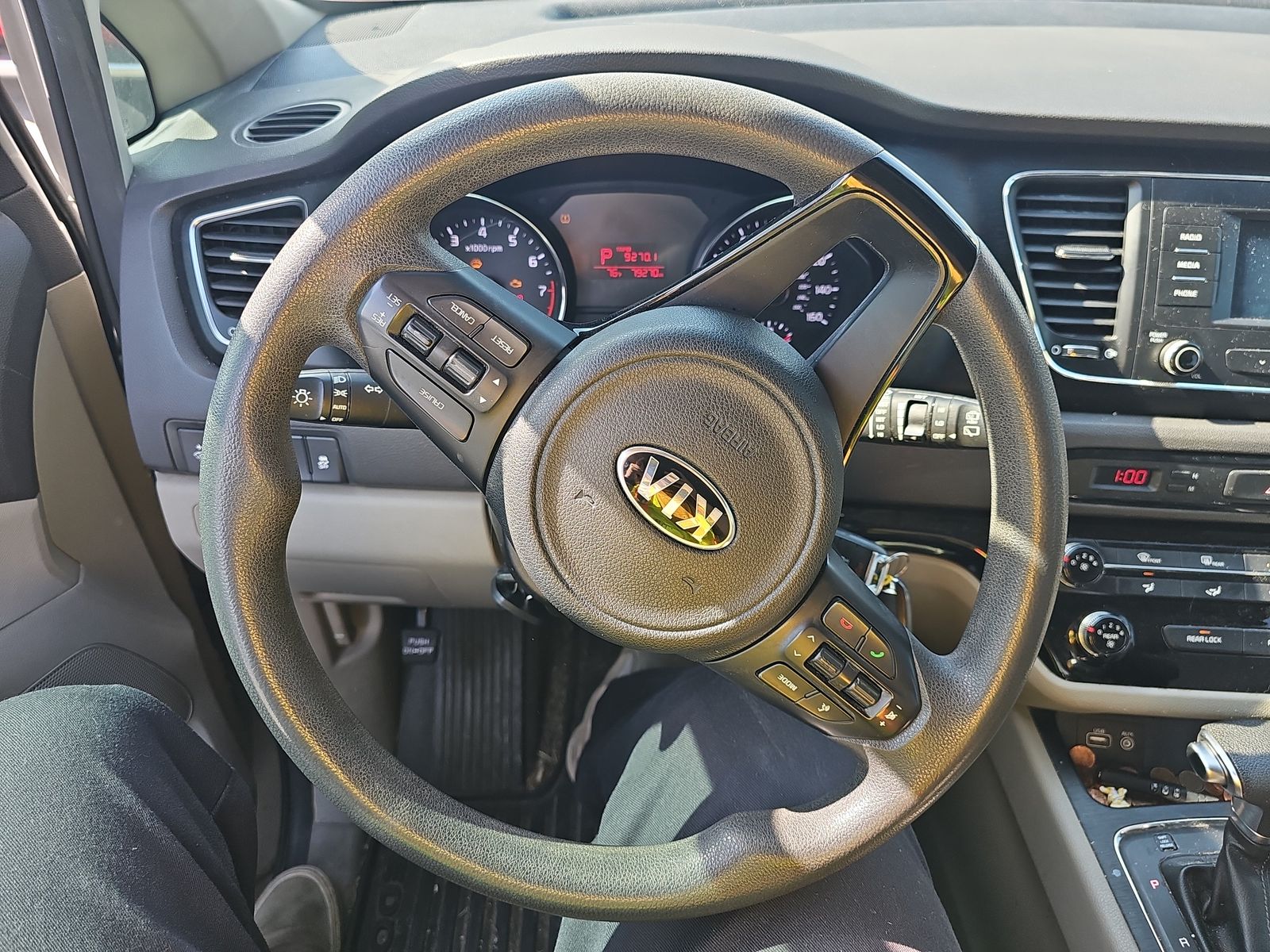 2018 Kia Sedona L FWD