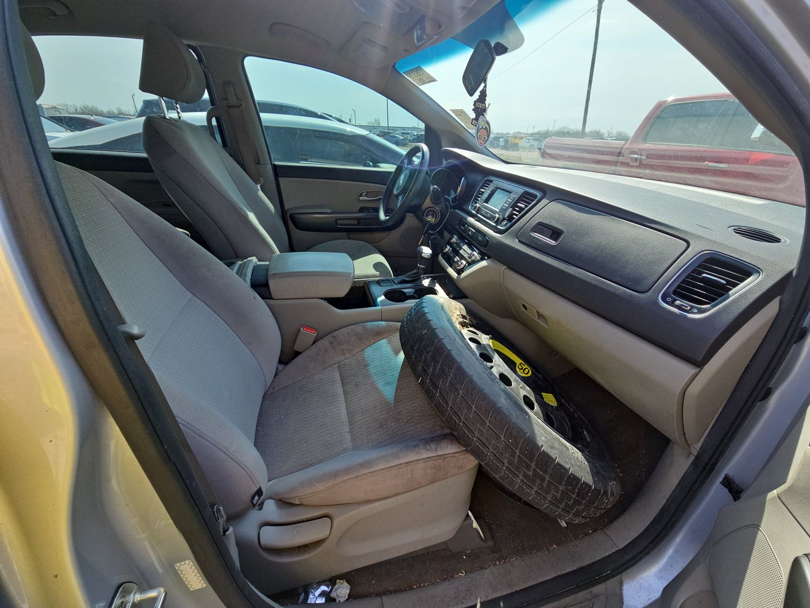 2018 Kia Sedona L FWD