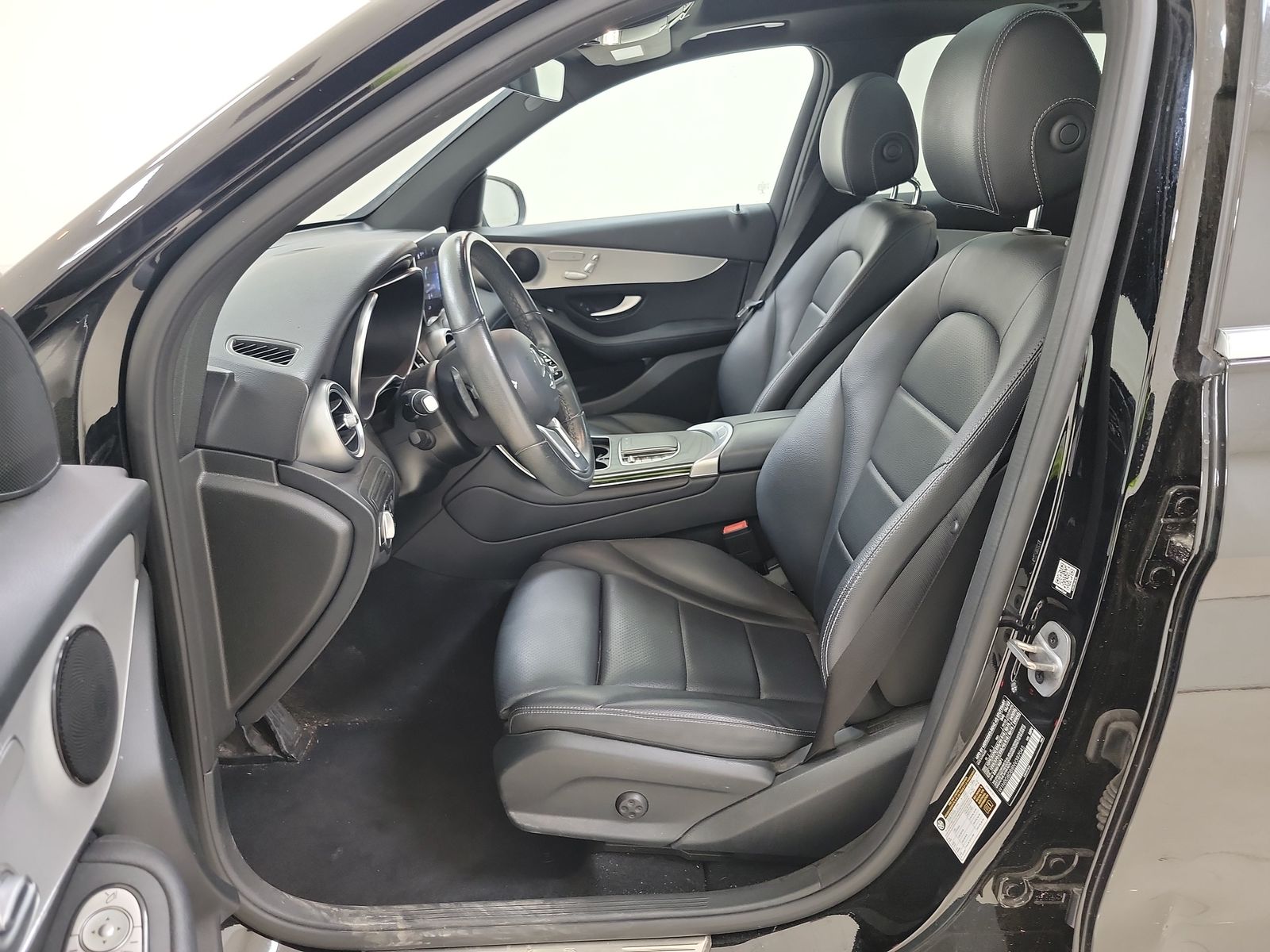 2022 Mercedes-Benz GLC GLC 300 RWD