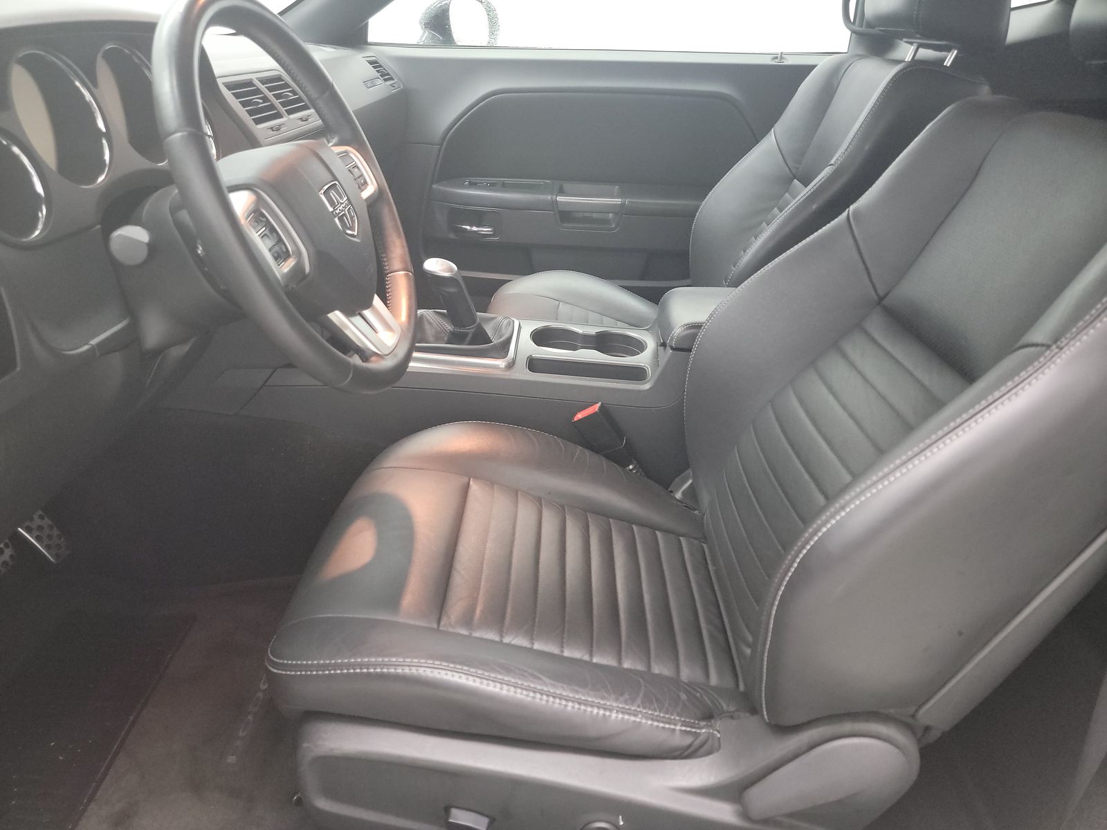 2011 Dodge Challenger R/T RWD