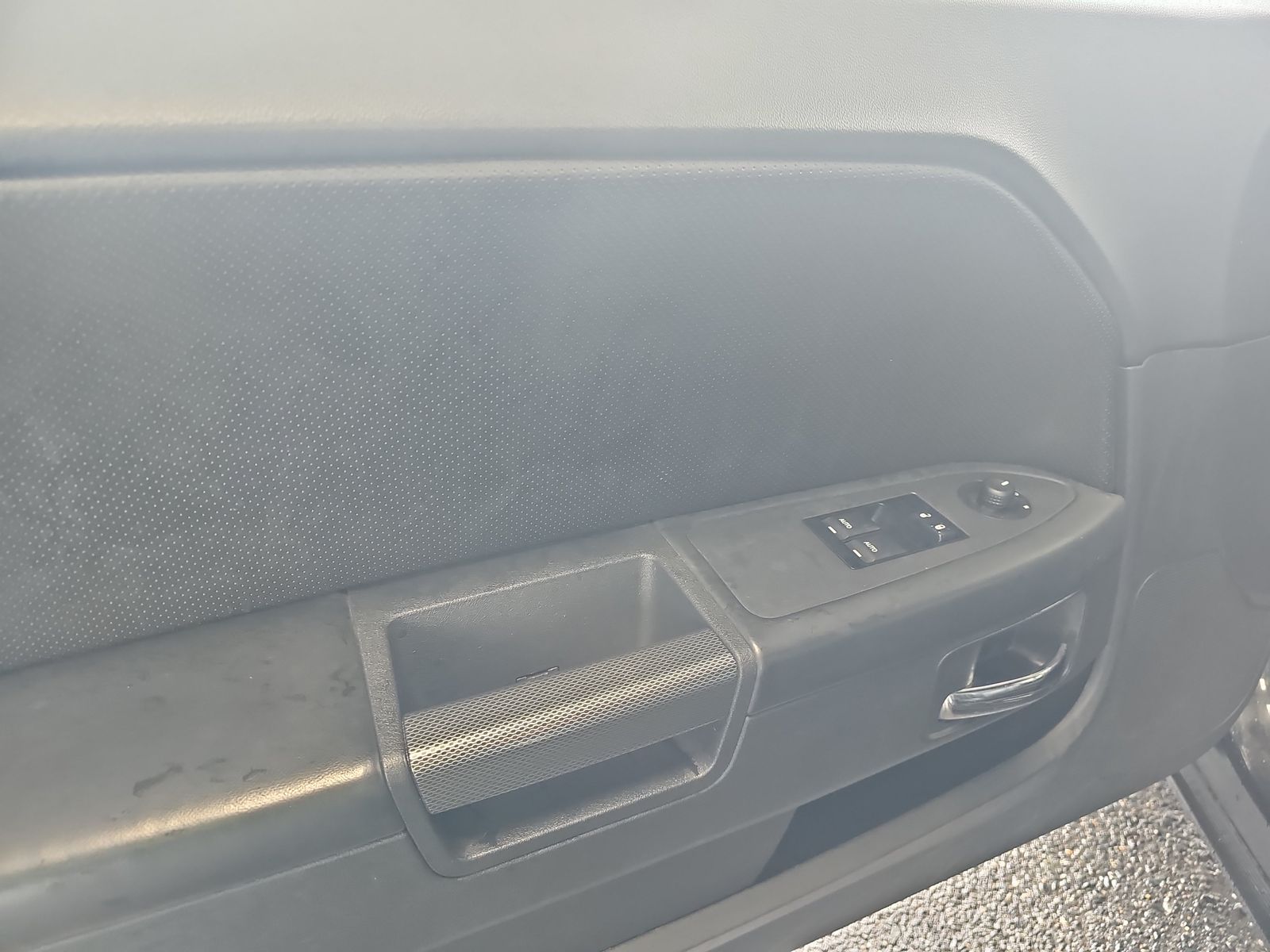 2011 Dodge Challenger R/T RWD