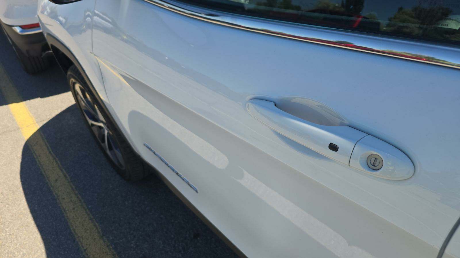 2022 Jeep Cherokee Limited AWD