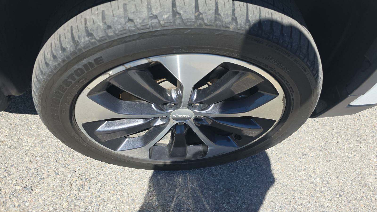 2022 Jeep Cherokee Limited AWD