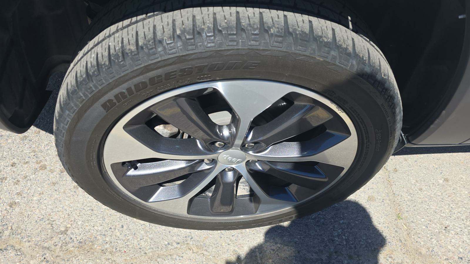 2022 Jeep Cherokee Limited AWD