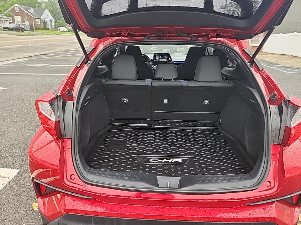2020 Toyota C-HR XLE FWD