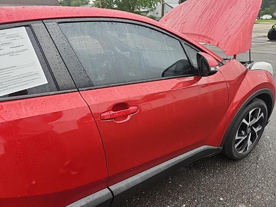 2020 Toyota C-HR XLE FWD
