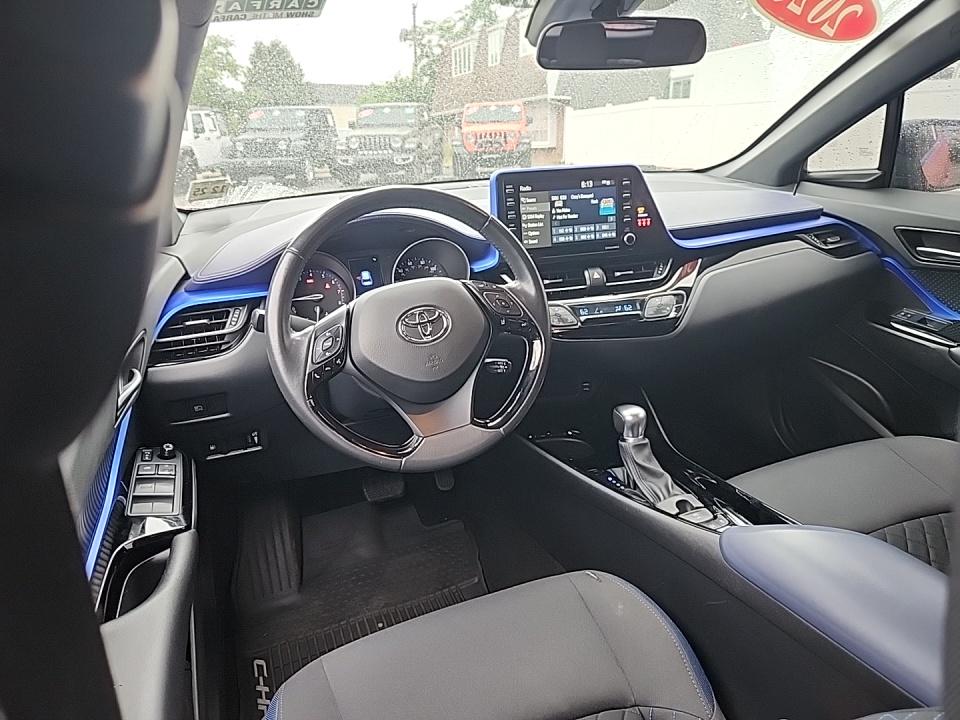 2020 Toyota C-HR XLE FWD