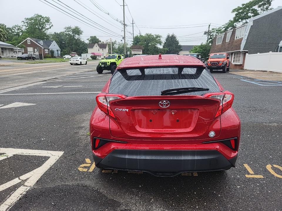 2020 Toyota C-HR XLE FWD