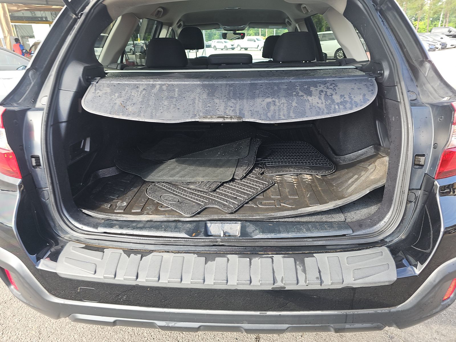 2018 Subaru Outback 2.5i Premium AWD